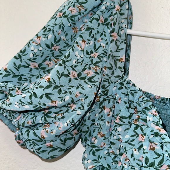 ASTR THE LABEL 🤍 babydoll top size xs - Picture 3 of 6